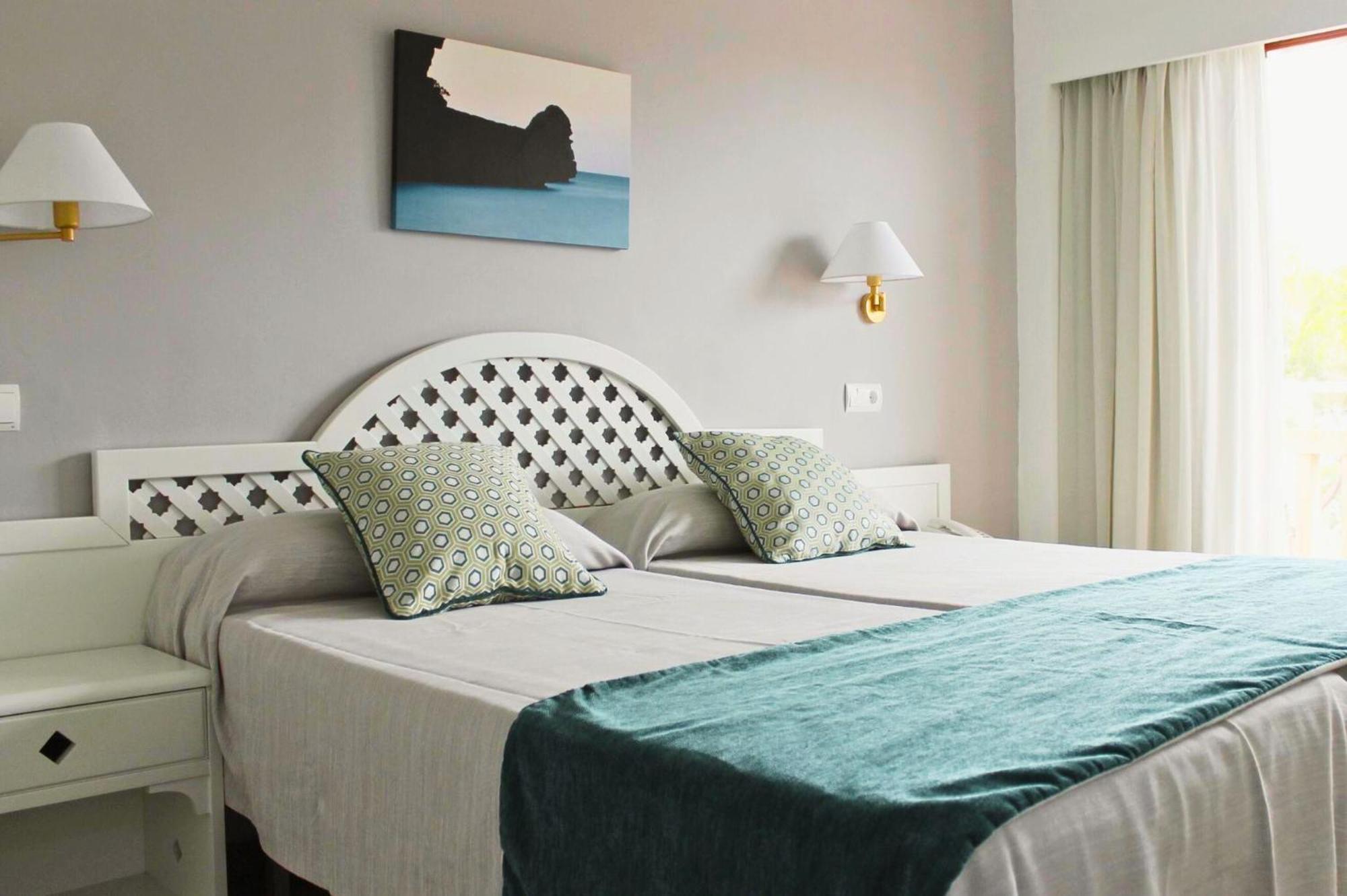 Hotel Pinos Playa Santanyí Eksteriør billede