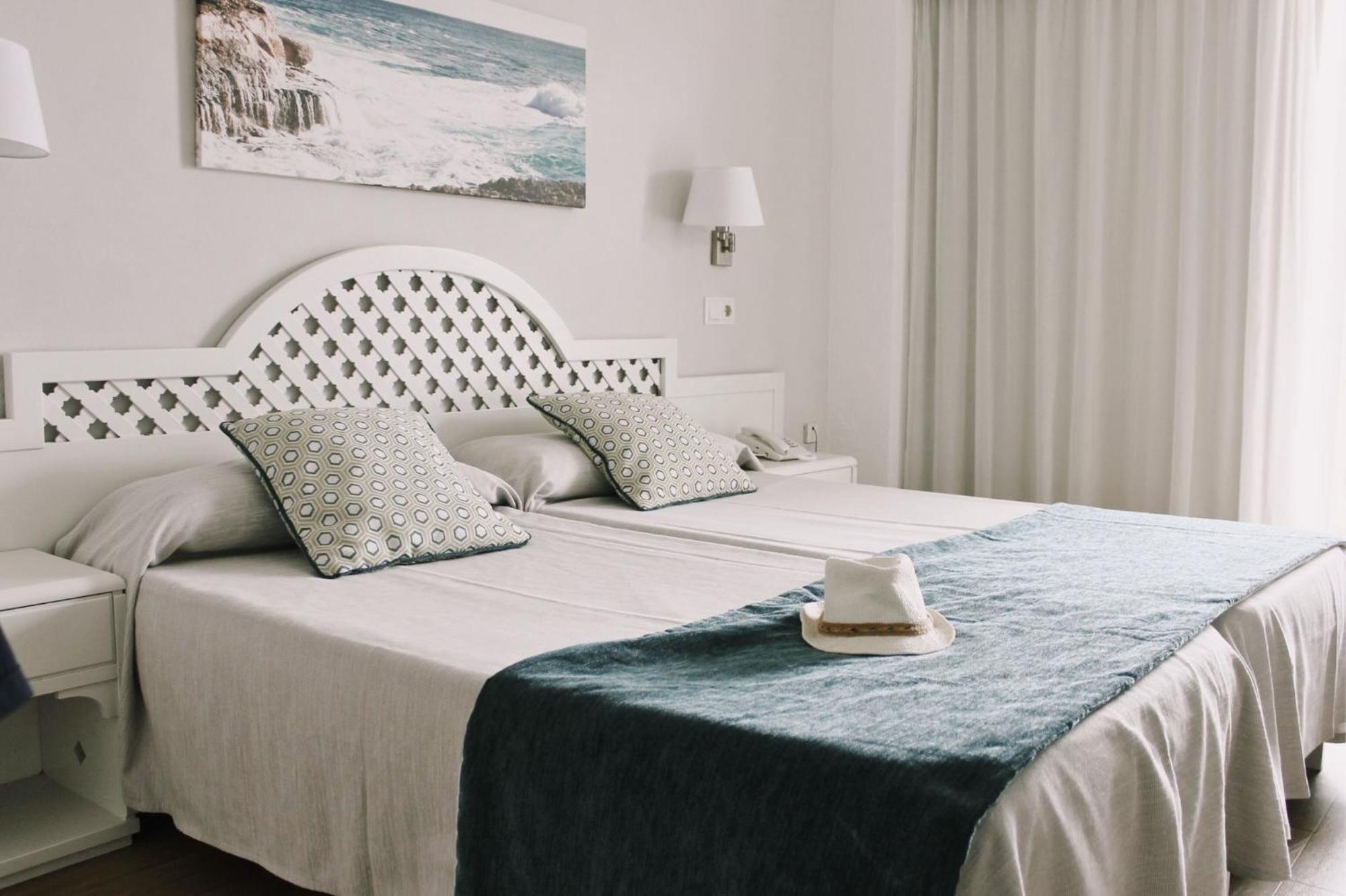 Hotel Pinos Playa Santanyí Eksteriør billede