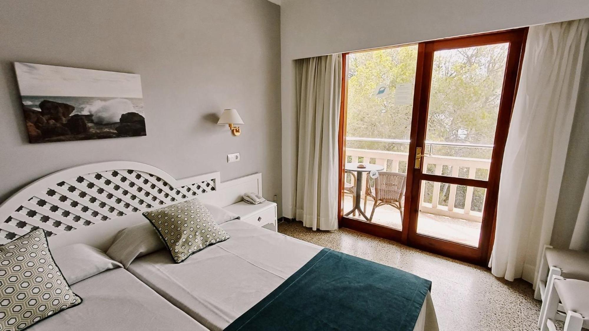Hotel Pinos Playa Santanyí Eksteriør billede